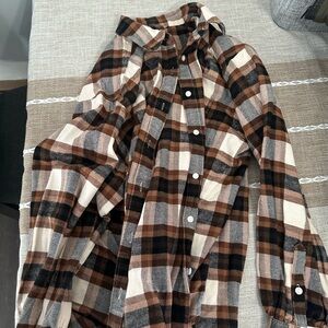 Aerie Casual Plaid Shirt in Brown and Black
